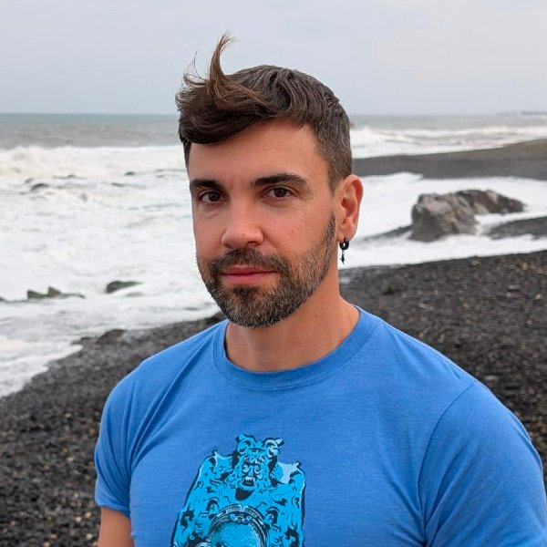 Adrián Silvestre